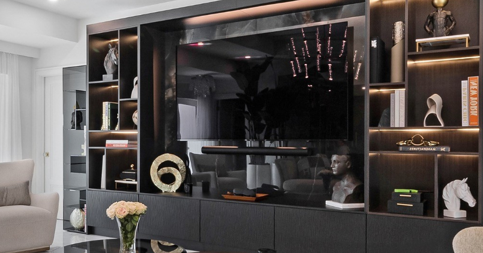 Custom TV Media Walls: Elevate Your Living Space with Built-In Luxury