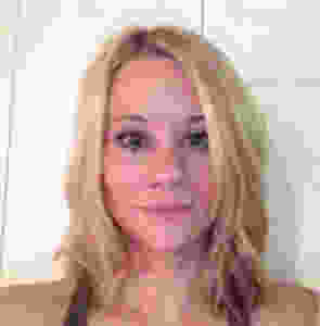 Author Kelly Charron
