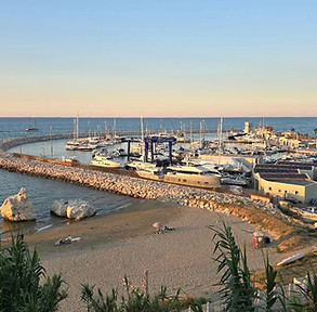008 PU- LA SCOGLIERA RODI GARGANICO.jpg