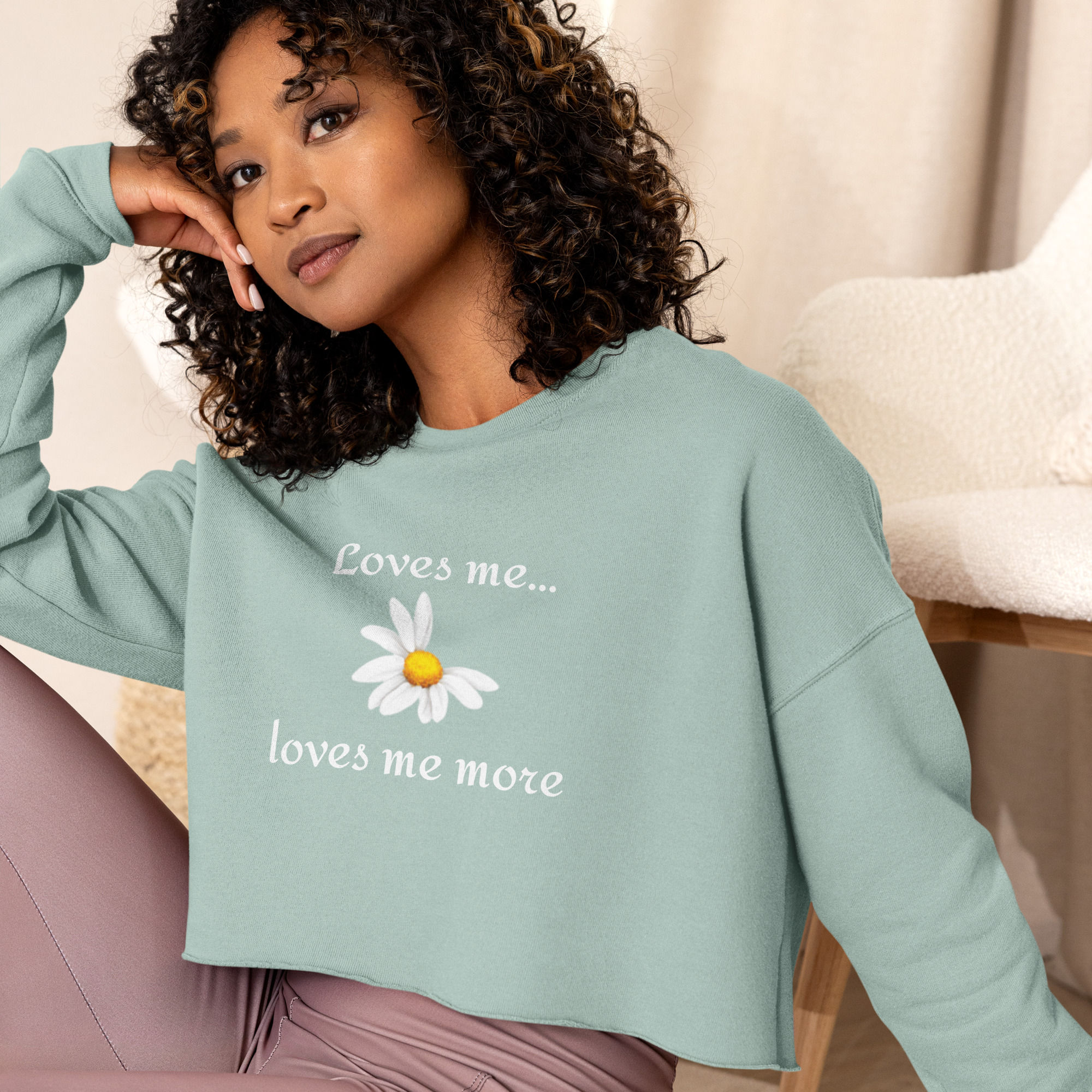 Daisy Crop Sweatshirt