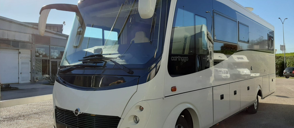 VENDUTO - USATO - MOTORHOME CARTHAGO LINER 65LE DE LUXE