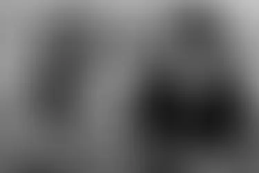 Mun Ka Young e Koo Kyo Hwan posam delicadamente lado a lado no pôster do novo filme "Once We Were Us".