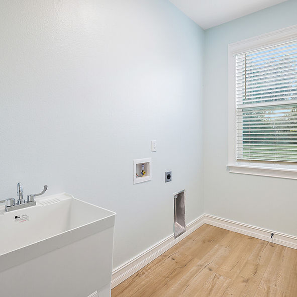 28_117_East_Myrtle_St28_mls.jpg