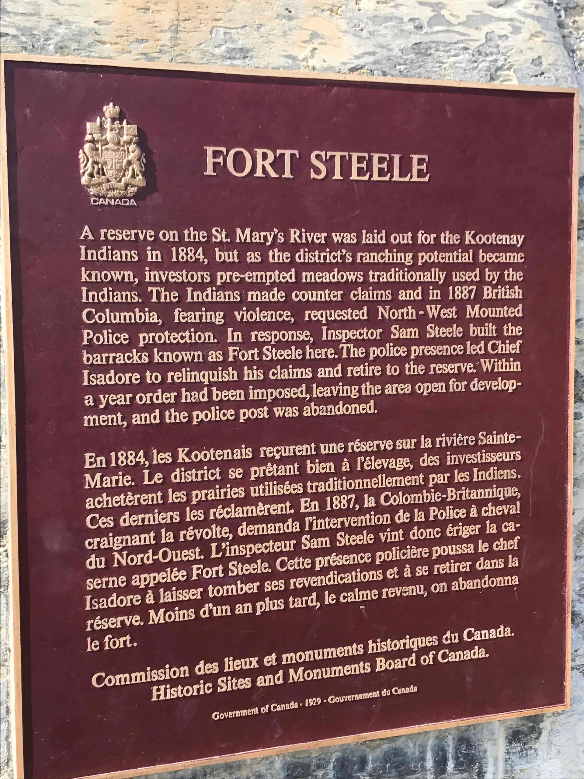 The dedication plaque