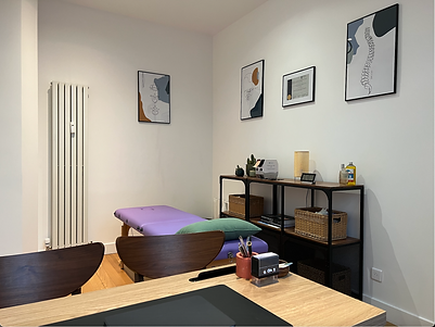 Intérieur du cabinet d’ostéopathie de Farid Agmar à Clichy