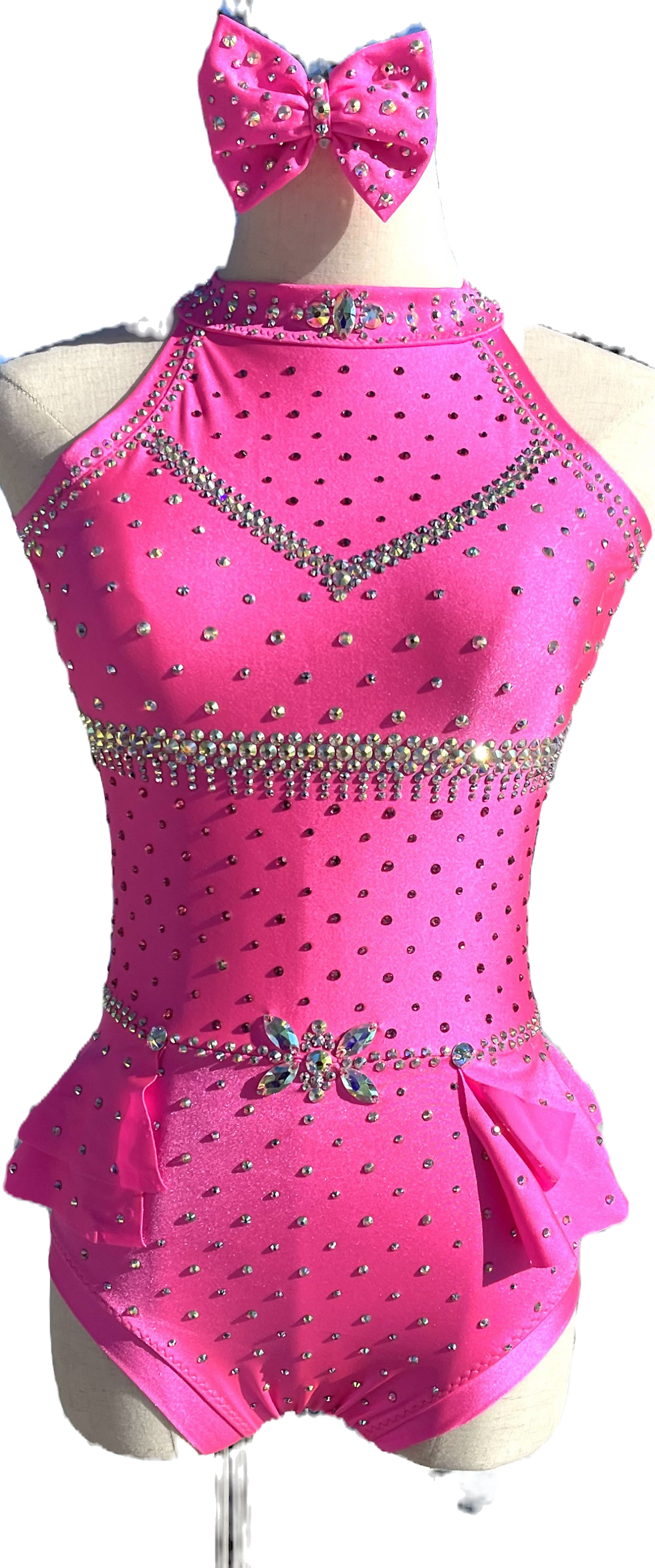 Pink bow one pc costume_edited.png