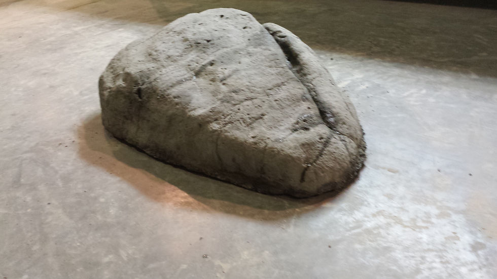 022 Faux limestone Boulder 