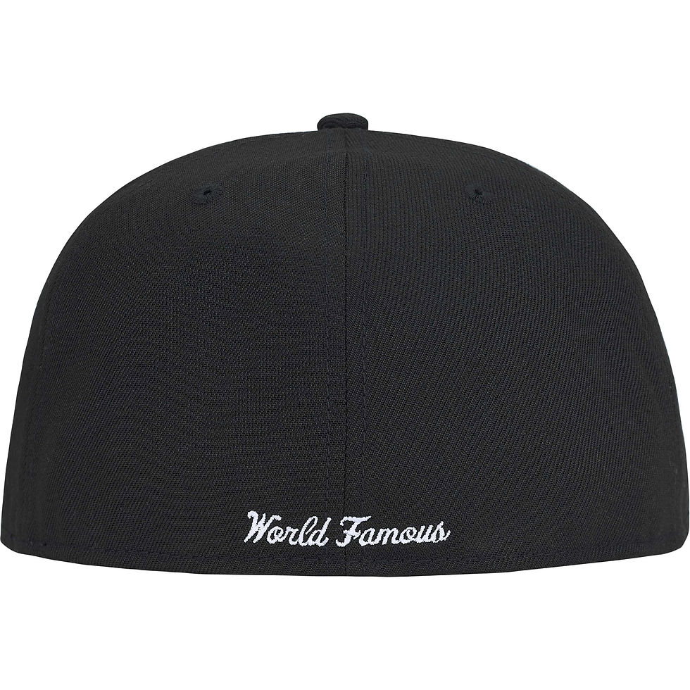 Thumbnail: Supreme Breast Cancer Awareness Box Logo New Era