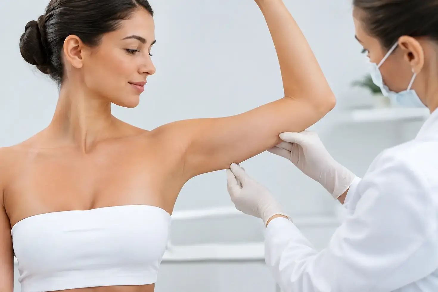 Guia da lipoaspiração de braços com segurança