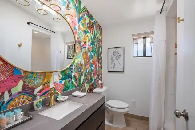 The Duo Suite bathroom near Moorten Botanical Garden Palm Springs, 1.2 miles from the property