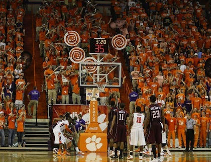 13-clemson-free-throw-distraction.jpg