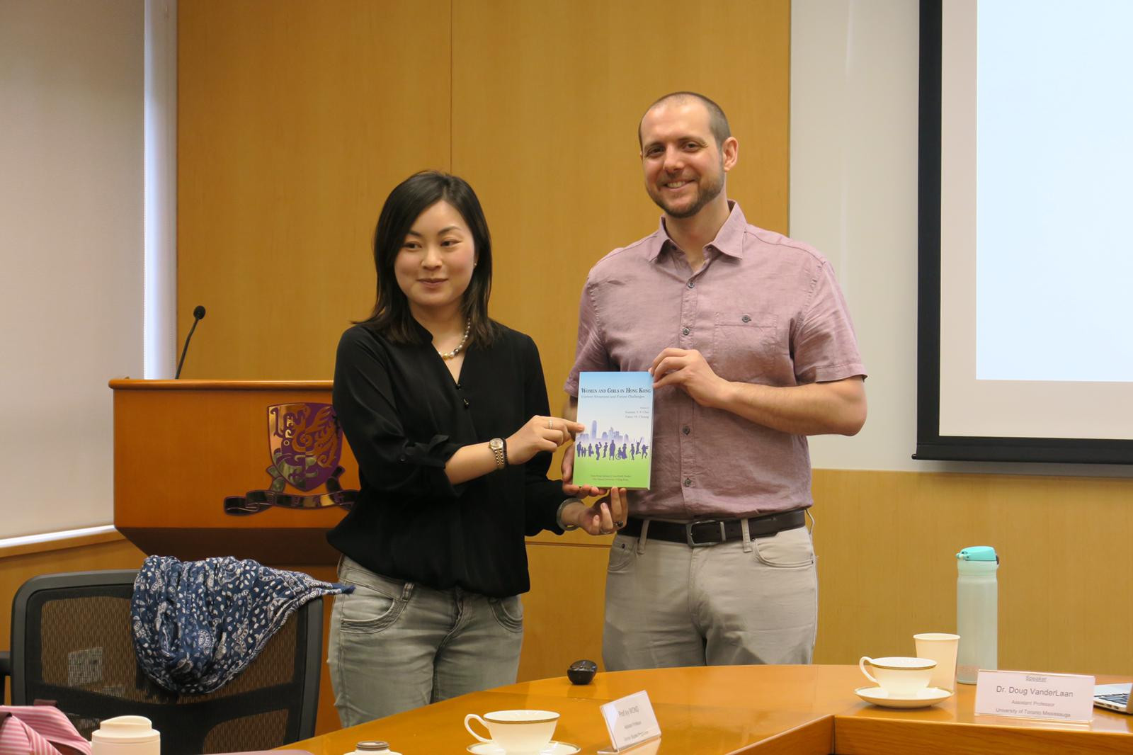 Dr. Doug VanderLaan talked in Gender Studies Seminar (20 May 2019)