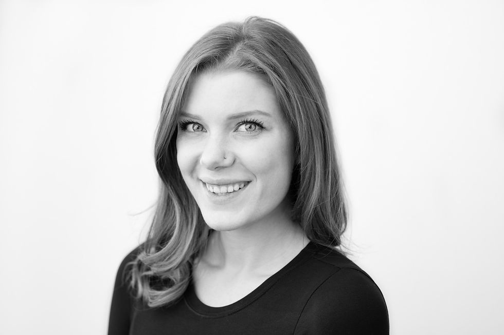 Modern-black-and-white-business-headshots-for-NYC-startup-Celsius-Network-4.jpg