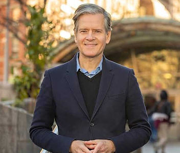 Brad Hoylman-Sigal headshot