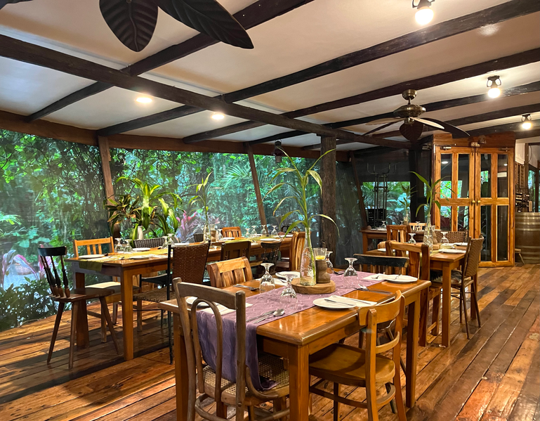 Restaurant Chez 1967 Silang