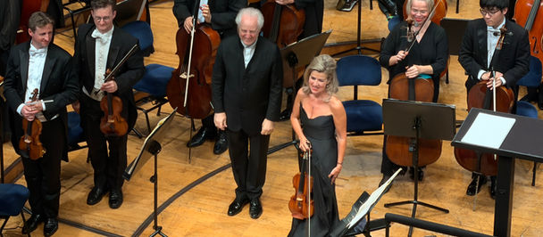 Adams, Penderecki e Dvorak • Honeck