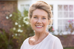 boomer-betty-blonde-smiling