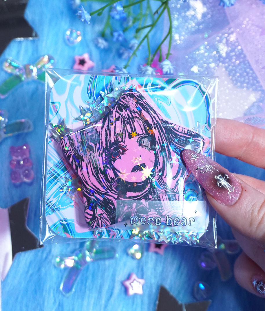 Thumbnail: pixel girl star button pin