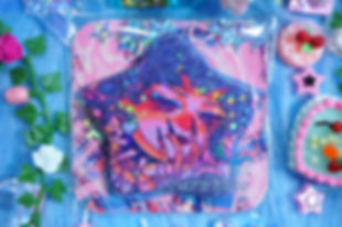 spikes girl star button pin