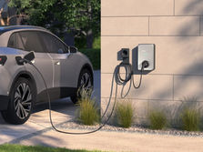 La borne de recharge intelligente qui s'intègre à votre écosystème solaire.