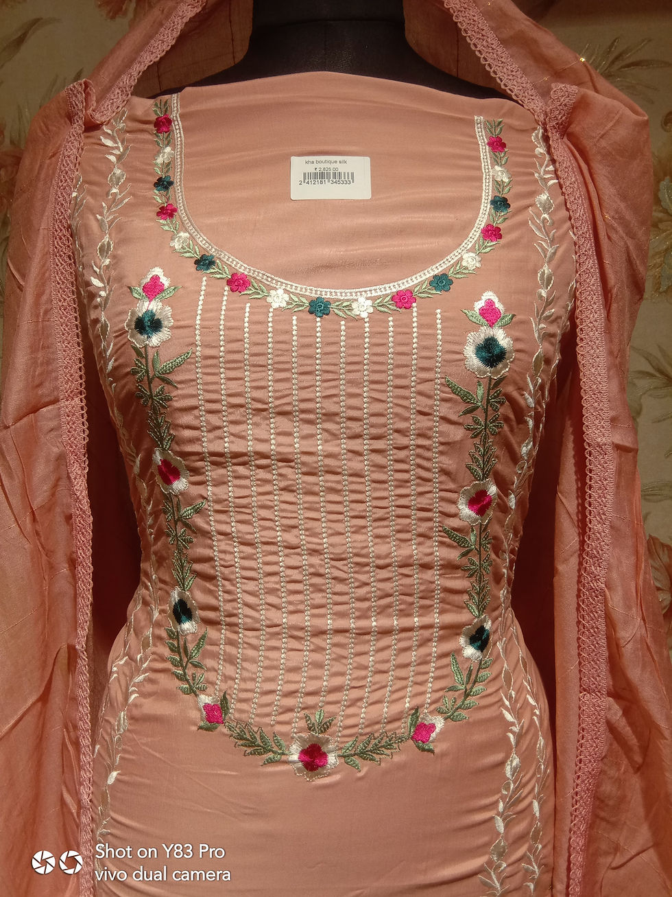 Thumbnail: boutique style dress