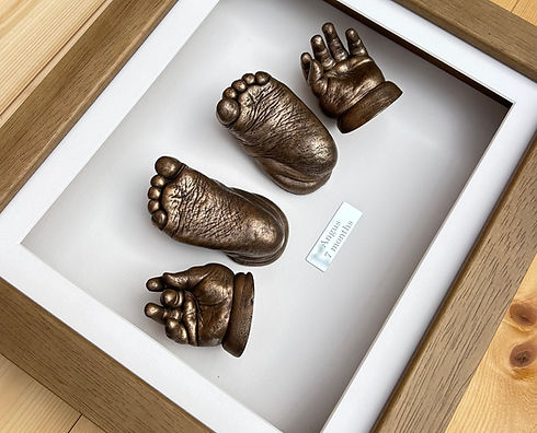 Baby-hand-and-foot-cast