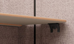 Brainy - Linoleum desk edge detail