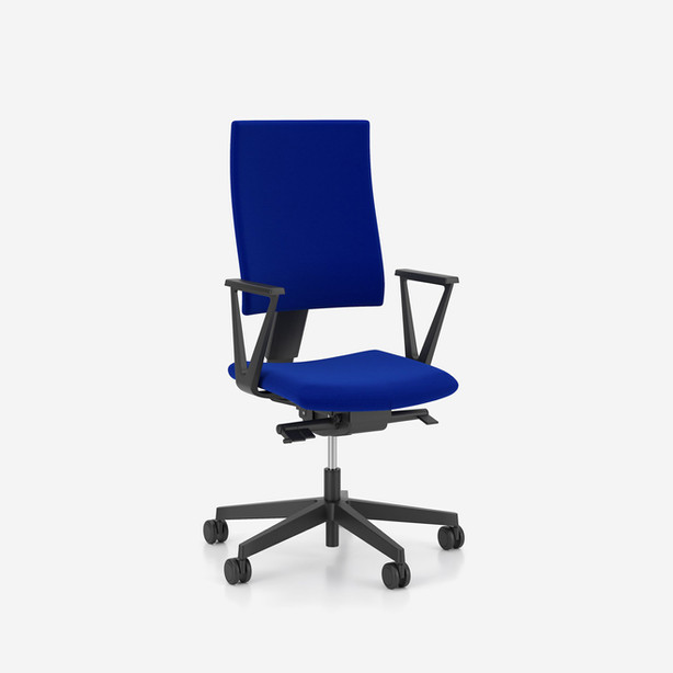 4ME office swivel chair by nowy styl, upholstered backrest with fixed height armrests, black frame, fidivi bondai bn6016 royal blue fabric