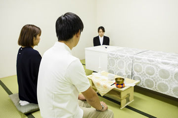 親族控室(付き添い可)