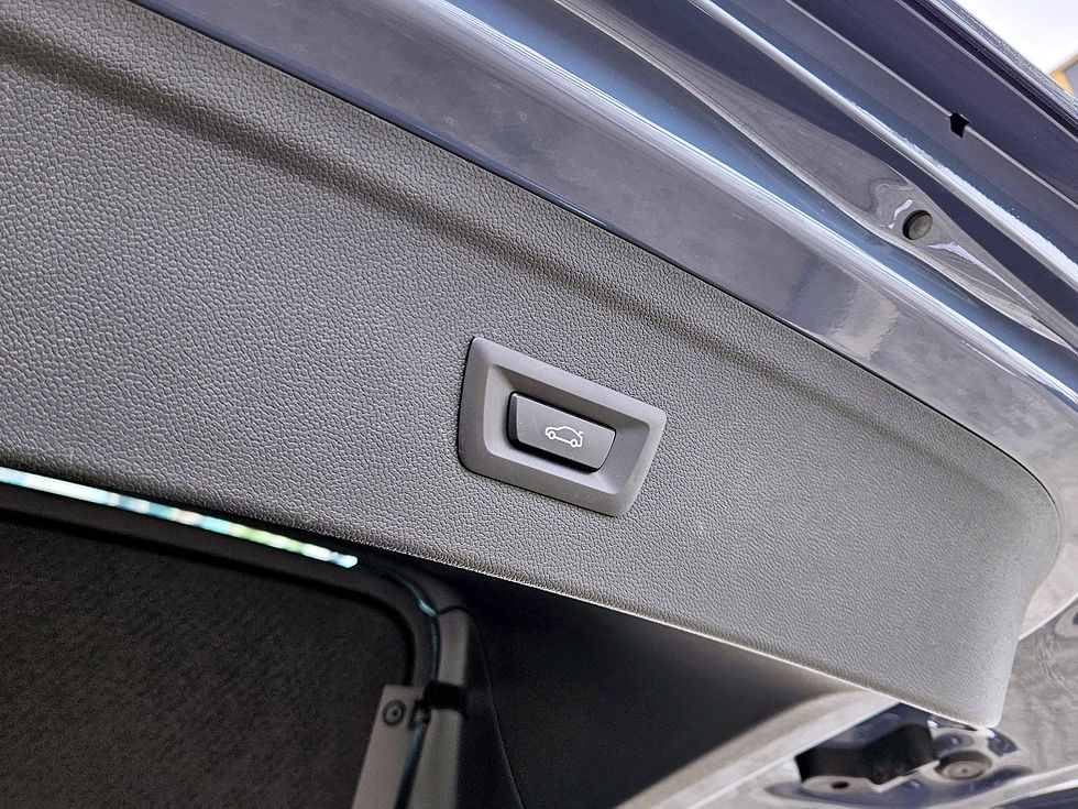 Thumbnail: 2023 BMW IX XDRIVE40