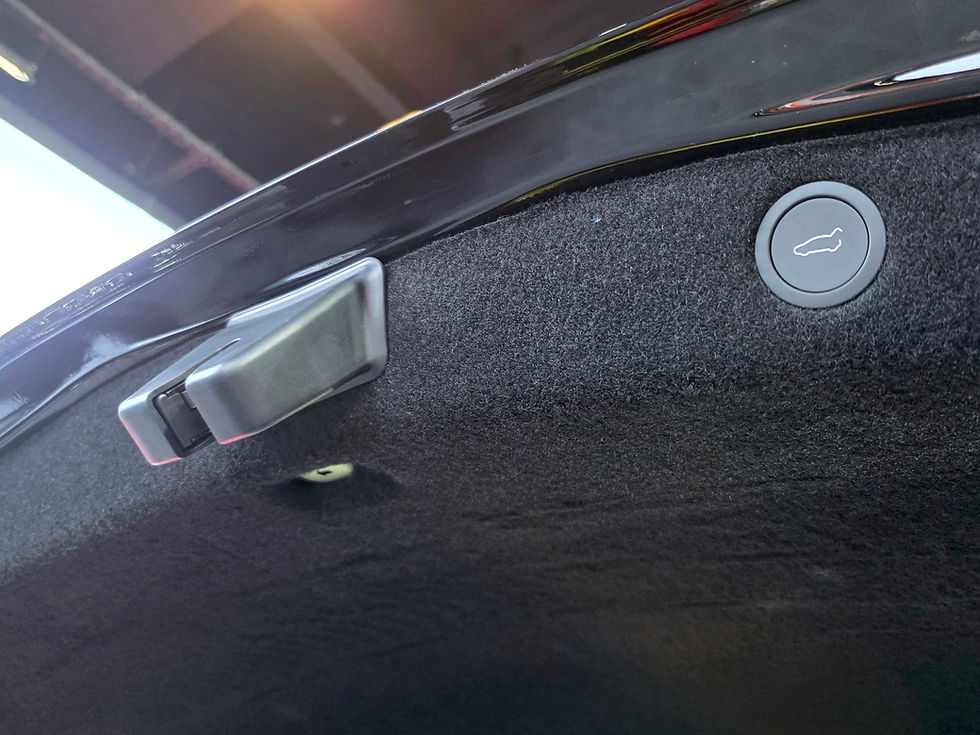縮圖：2024 TESLA MODEL 3 HIGHLAND SR (STANDARD RANGE)