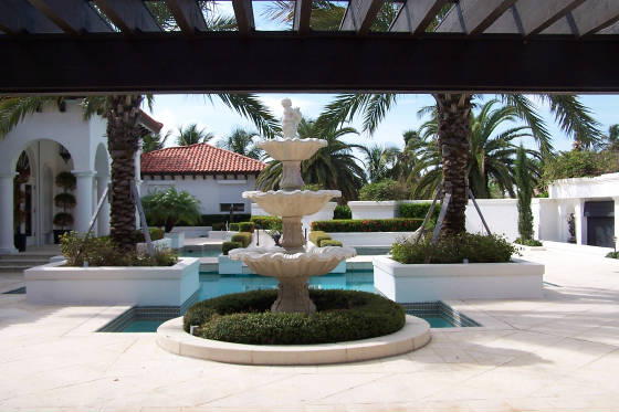 JXC Landscaping Pots / Fountains