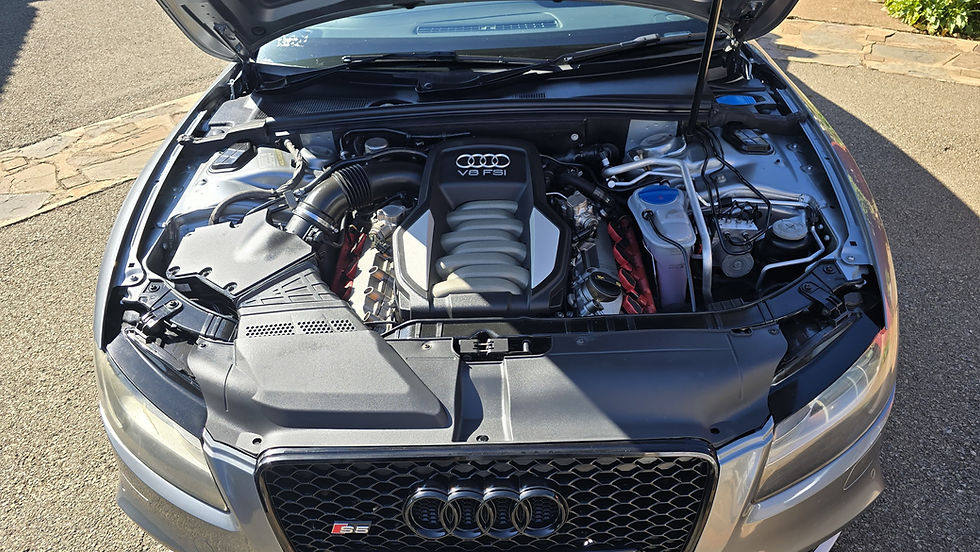 Thumbnail: 2010 Audi S5 4.2L V8 Quattro Auto