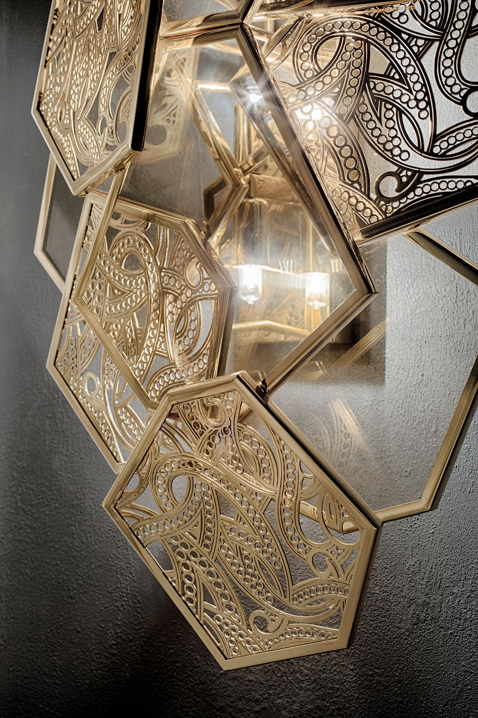 Thumbnail: HYPNOTIC | SCONCE