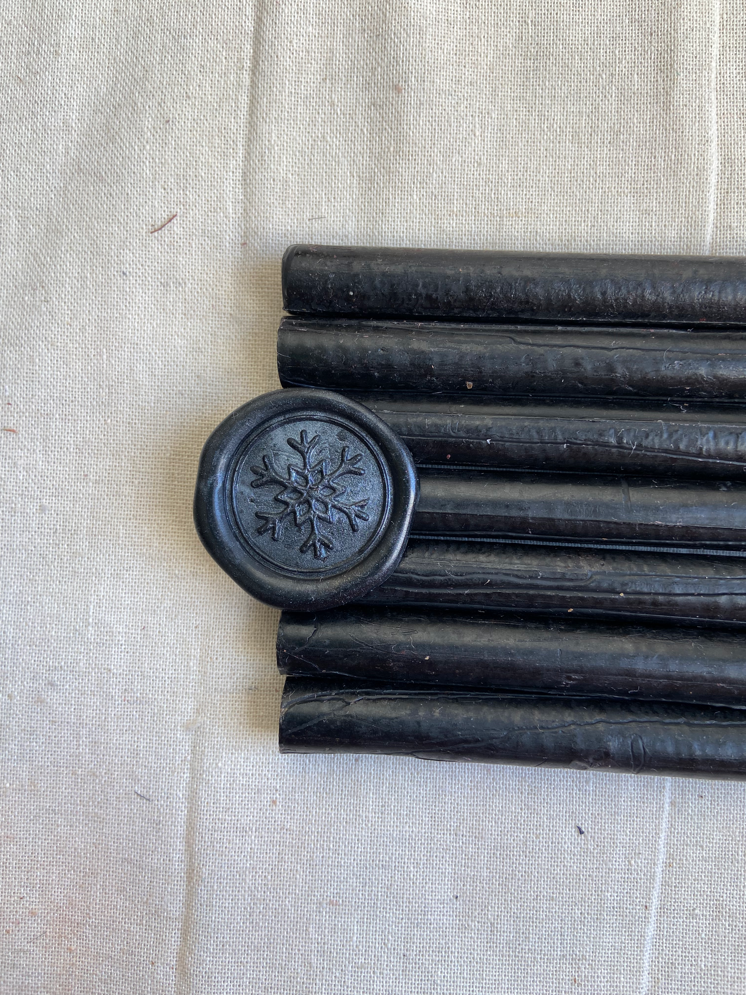 Midnight Black Sealing Wax Round Sticks