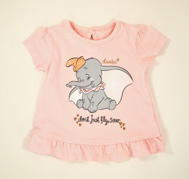 Dress with short sleeves. Frill around hem. Dumbo imagery on front.