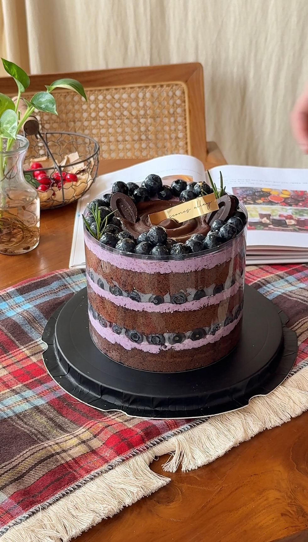 Thumbnail: Wild Blueberry Chocolate Cake