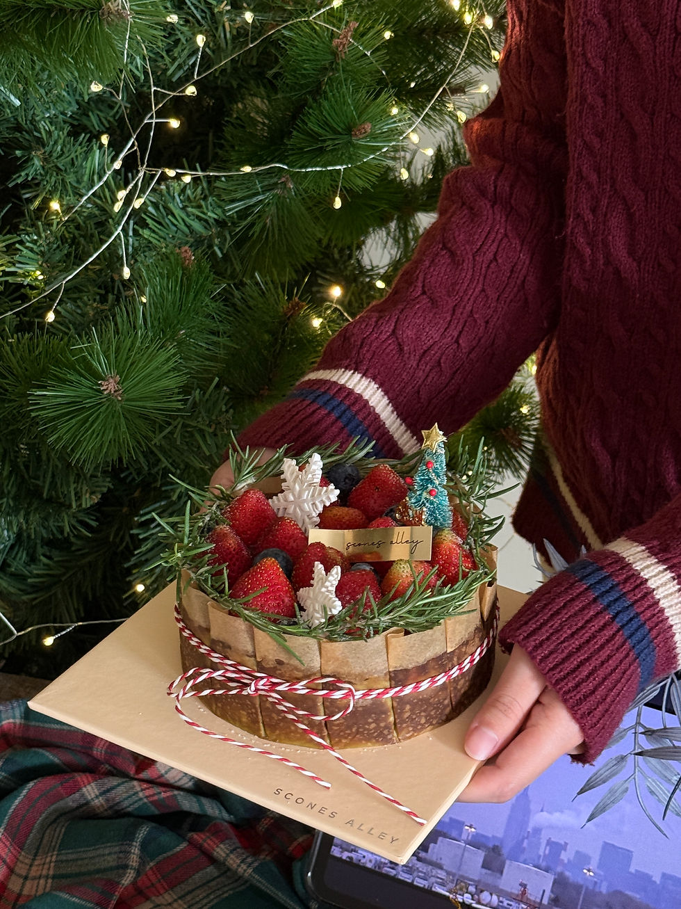 Winter Special Pistachio & Little Berries