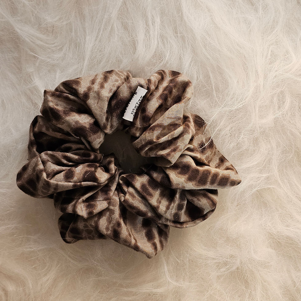 Thumbnail: Cotton scrunchie with tie-dye print