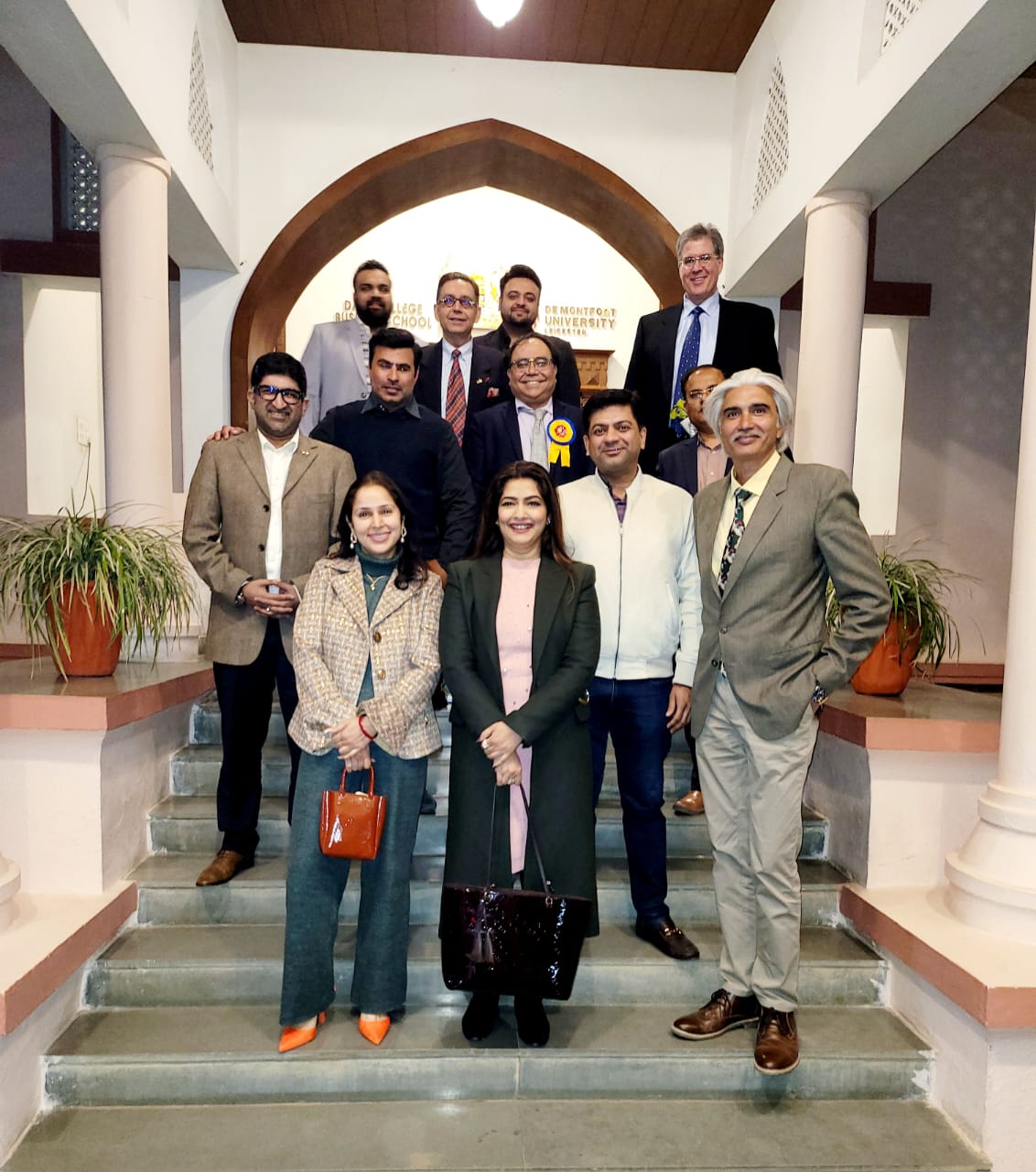 WhatsApp Image 2023-02-01 at 13.40.25.jpeg