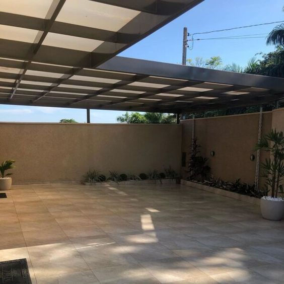 Pergolado Com Policarbonato