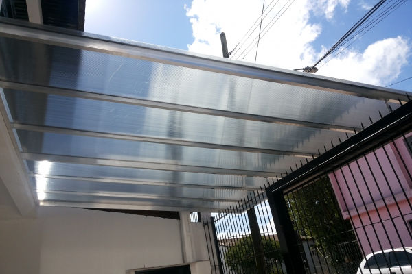 Polircabonato Garagem Fume