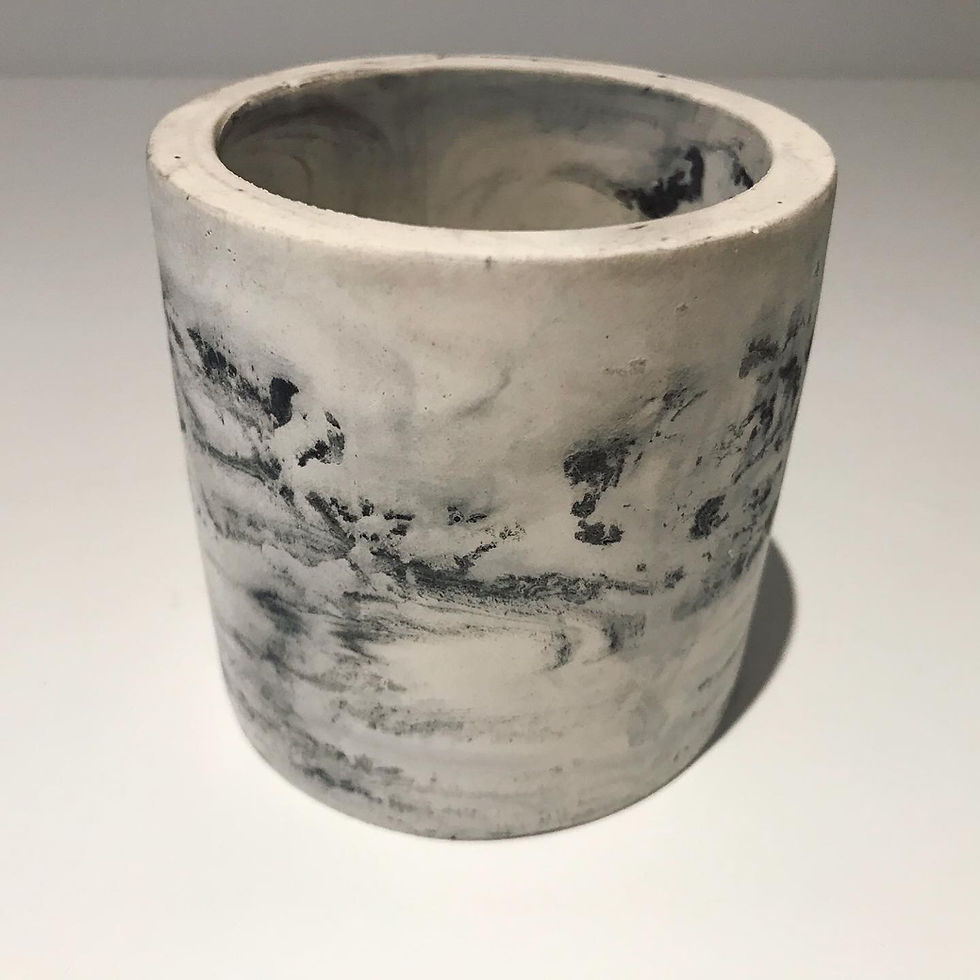 Thumbnail: Tall Circle Pot