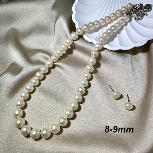Thumbnail: 8-9mm High Quality White Pearl Necklace Set