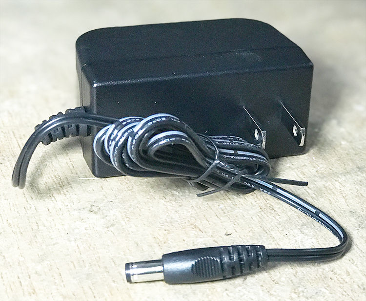 縮圖：（全台瘋）適用類比 AHD TVI CVI 監控12V 1A 2A變壓器 DVE 帝聞公司變壓器 安規認證