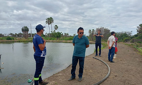 Comitiva da Seadru visita estação modelo em Russas para buscar alternativas de tratamento de água
