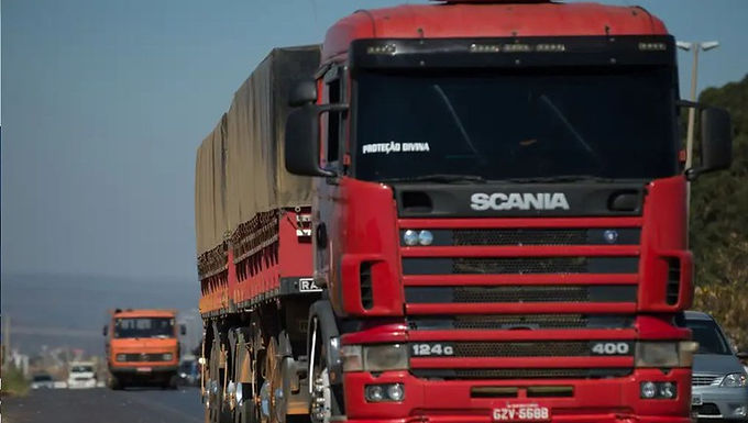 Governo do Brasil lança linha de crédito de R$ 6 bilhões para apoiar caminhoneiros na compra de veículos