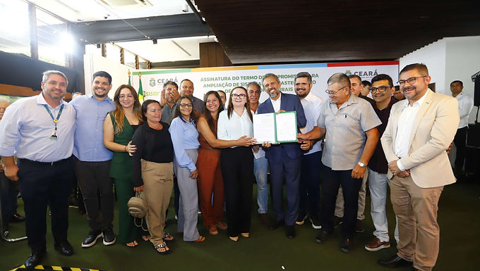 Governo do Ceará amplia abastecimento de água para beneficiar mais de 1.700 famílias em zonas rurais de 22 municípios