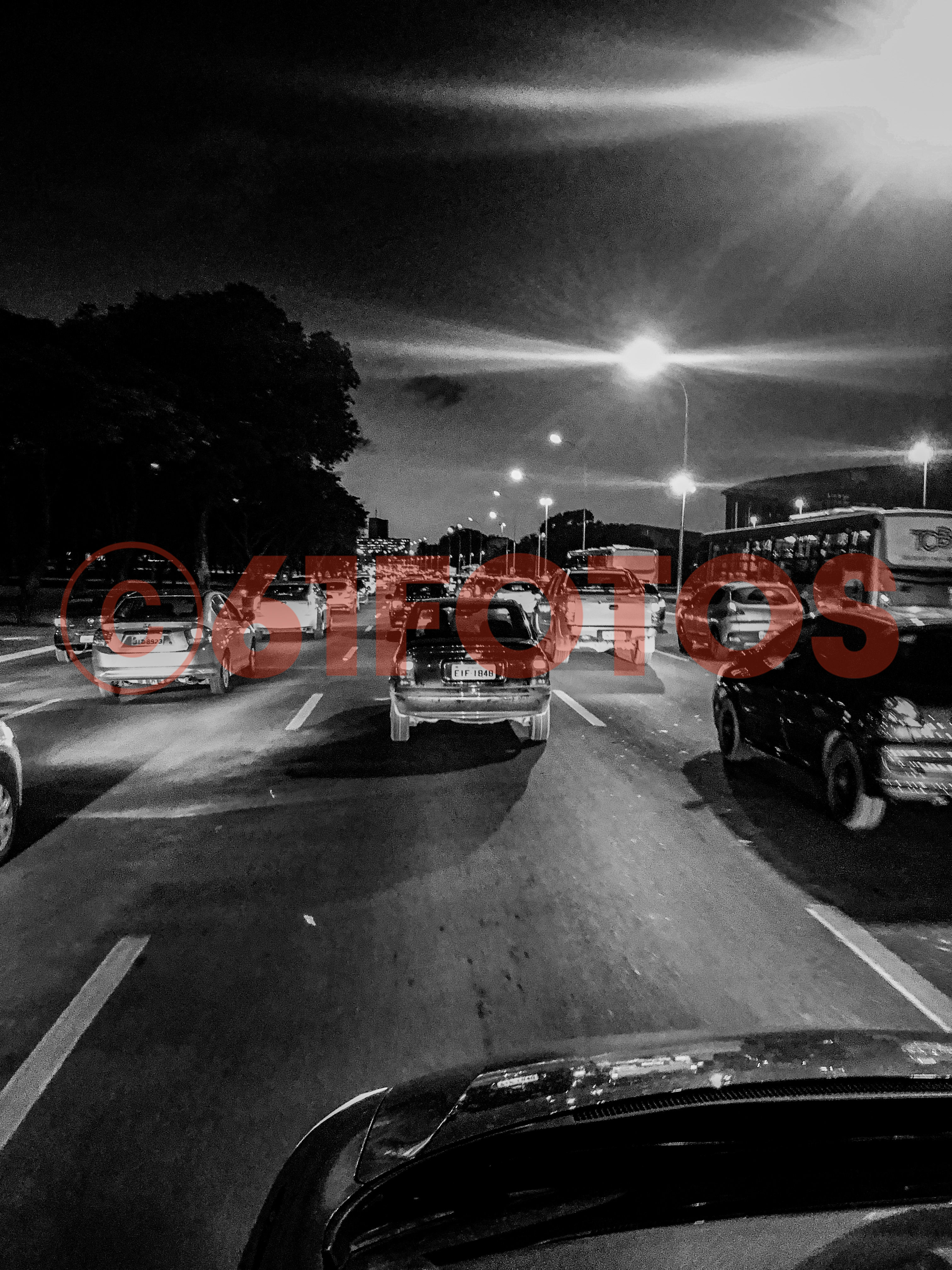 Preto e Branco - 00012
