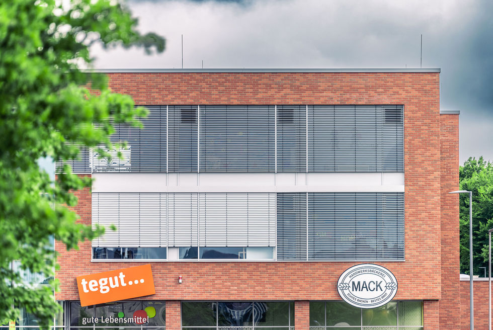 Merz Objektbau Architektur und Projektentwicklung Aalen Geschäftshaus The Brick Ellwangen am Bahnhof Architekturfotografie
